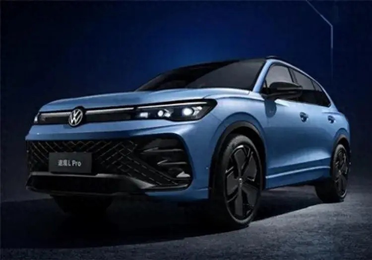 新款宝马3系官图发布，特斯拉与汽车博主纠纷案一审宣判