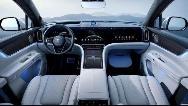 暑期旅游正当时!自驾游就选这三款热门大空间SUV插图9 暑期旅游正当时!自驾游就选这三款热门大空间SUV