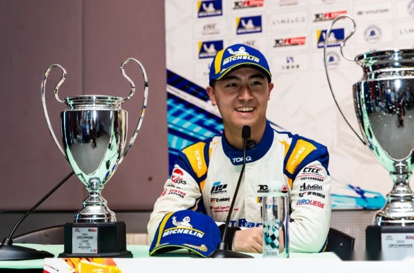 重返赛场  张鸿宇排位全场第二  GYT Racing车队上海站收获亚插图5