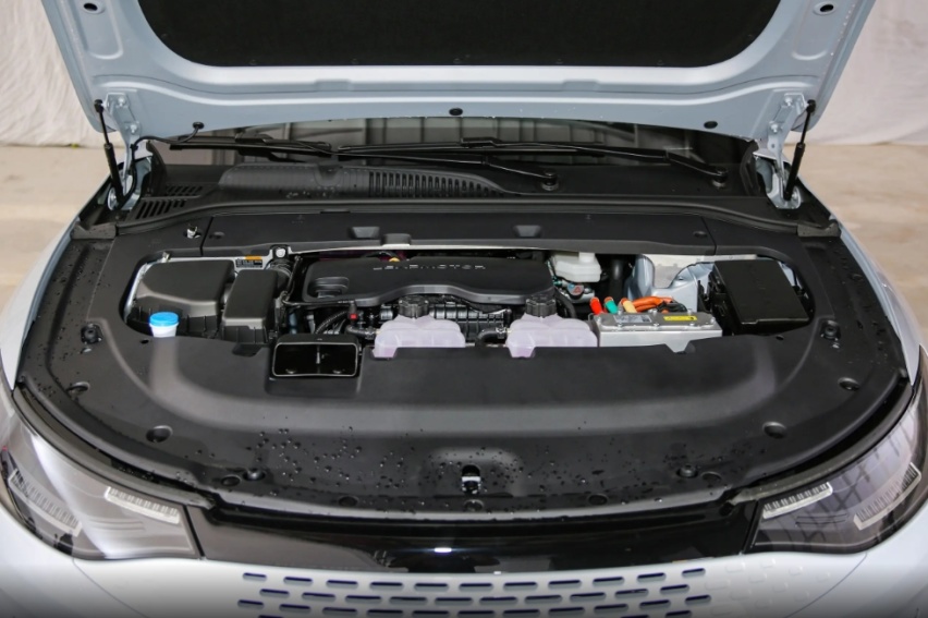 选增程还是买插混，零跑全新C01和比亚迪汉DM-i谁才明智之选？