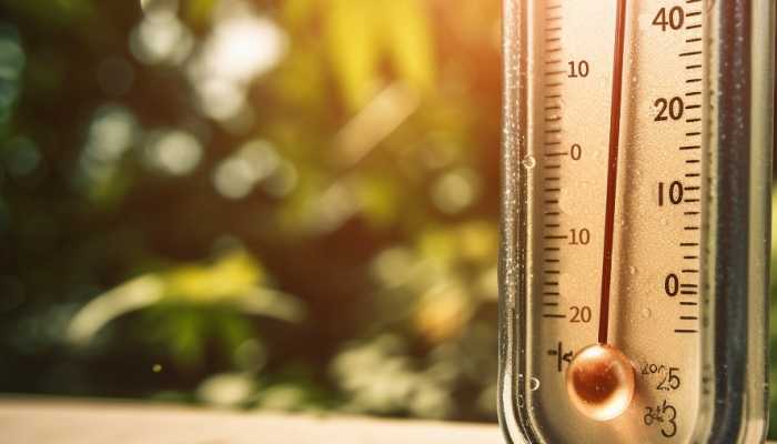 大暴雨范围扩大 华南等地闷热感贯穿全天