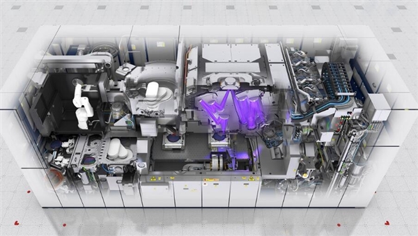 台积电两年将接收至少60台EUV光刻机：投入超过123亿美元