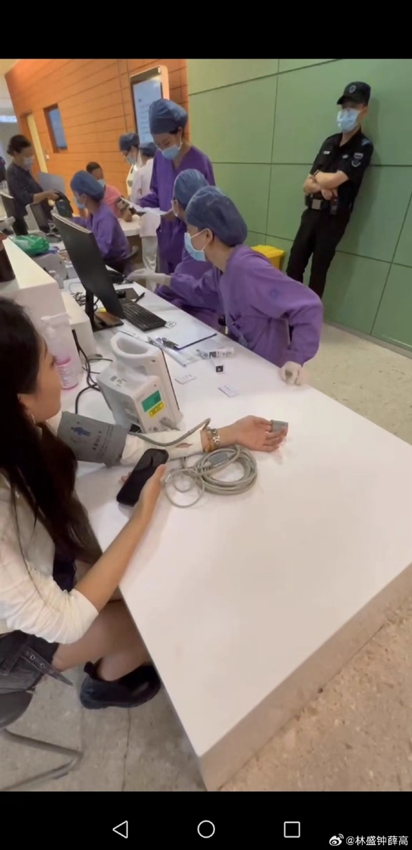 钟薛高创始人林盛回应女主播晕倒:已送医检查 女主播:品牌方没压榨我插图1 钟薛高创始人林盛回应女主播晕倒:已送医检查 女主播:品牌方没压榨我