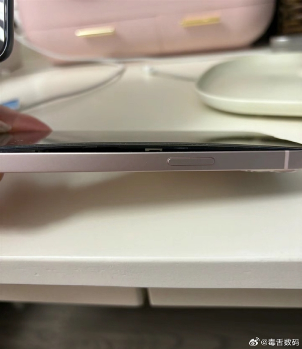 你碰到了吗！天气越来越热 iPhone 13等机型扎堆鼓包：官方回应