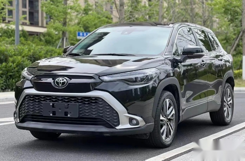 全新凯美瑞卖12万？丰田，我还是喜欢你之前桀骜不驯的样子。