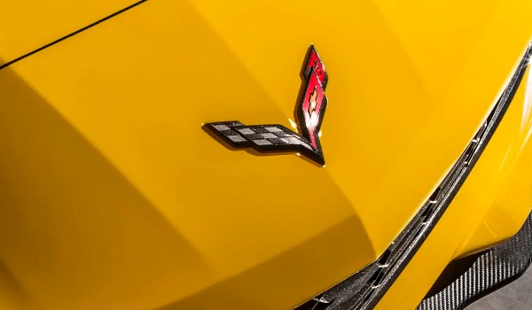 科尔维特标志图片及车标含义