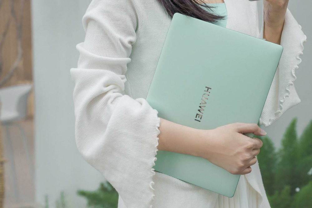 高效办公，智慧PC新选择：全新华为MateBook X Pro暑期购机享福利