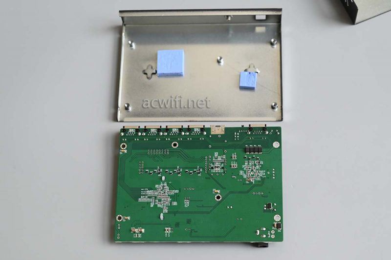 10G电口和轻网管! hasivo海思视讯2.5G交换机拆机测评插图13