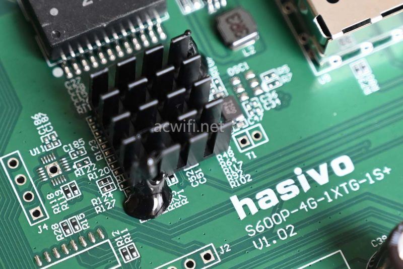 10G电口和轻网管! hasivo海思视讯2.5G交换机拆机测评插图17