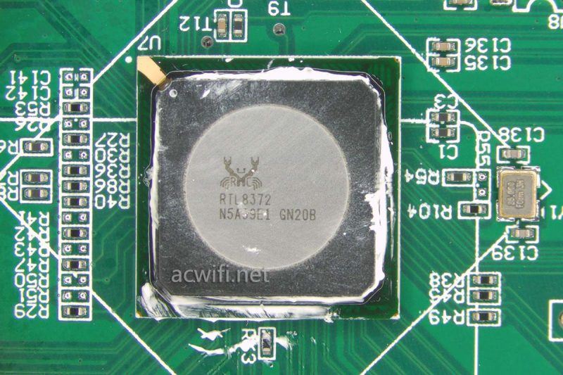 10G电口和轻网管! hasivo海思视讯2.5G交换机拆机测评插图19