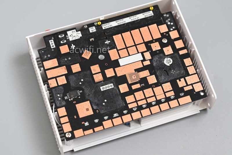 岭雁路由器怎么样? 岭雁YHGGPON41光猫拆机测评插图9