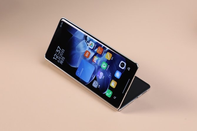 小米 MIX Fold 4手机怎么样 小米 MIX Fold 4手机详细评测插图5 小米 MIX Fold 4手机怎么样 小米 MIX Fold 4手机详细评测插图5