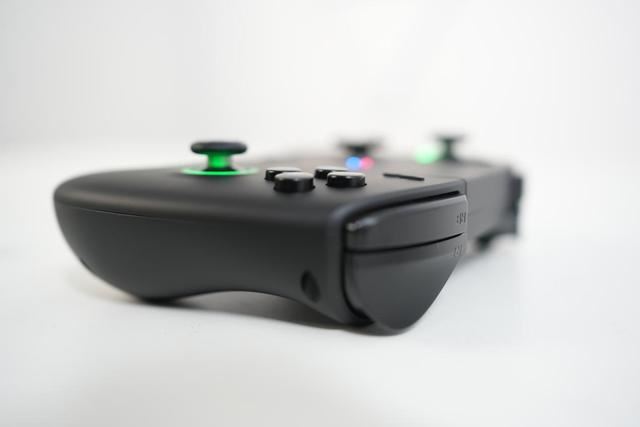 掌机玩出新花样! 壹号本One XPlayer游侠X1mini全面测评插图7 掌机玩出新花样! 壹号本One XPlayer游侠X1mini全面测评插图7