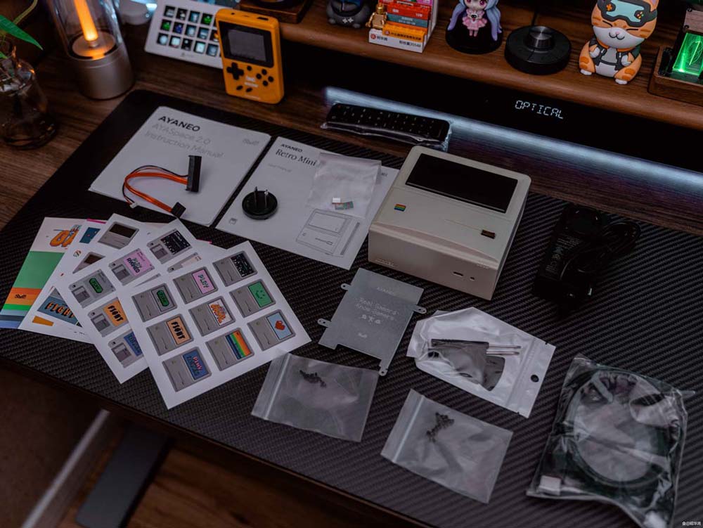 把麦金塔电脑放上桌面 AYANEO AM01迷你电脑全面评测插图3