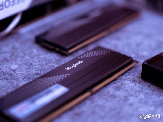 单条16GB和24GB谁的性能更好? Z790+金百达星刃D5内存超频实战插图3