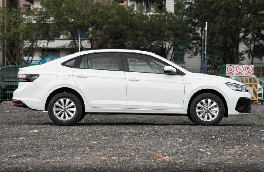 大众朗逸上新款,7.99万元起售,出众新逸版品控如何?插图7 大众朗逸上新款,7.99万元起售,出众新逸版品控如何?