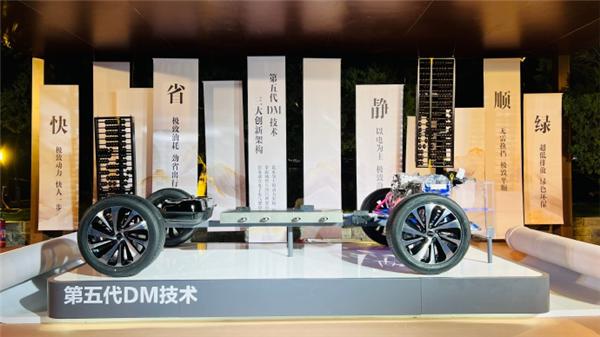 SUV顶流宋家族来了 合资燃油SUV进入崩溃倒计时！插图3