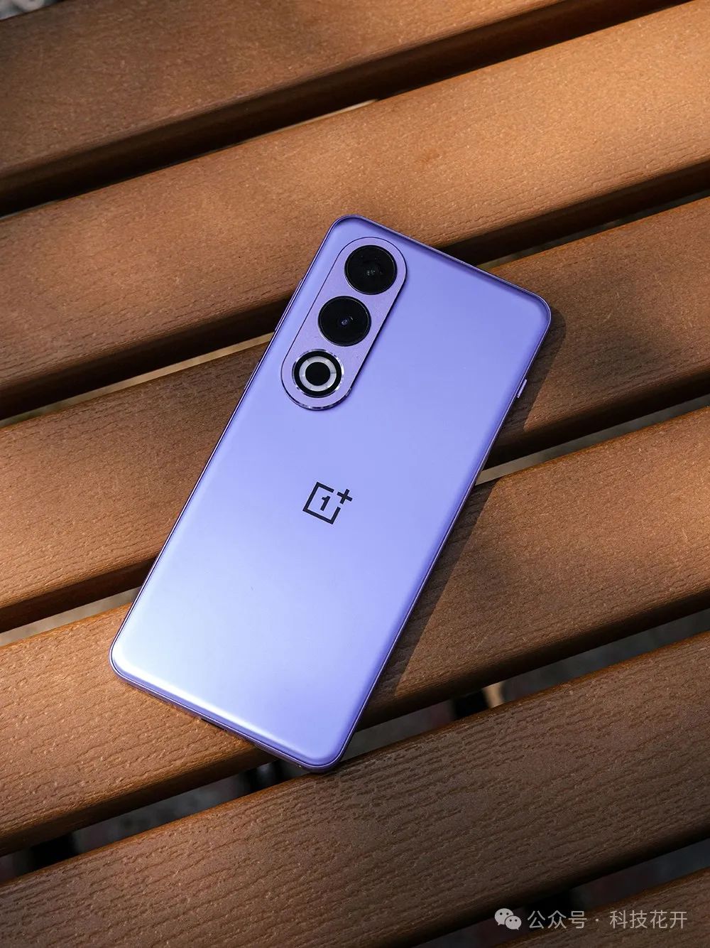 手机不用买太贵,这4款可以“闭眼买”的手机,低价高配很流畅插图3 图片