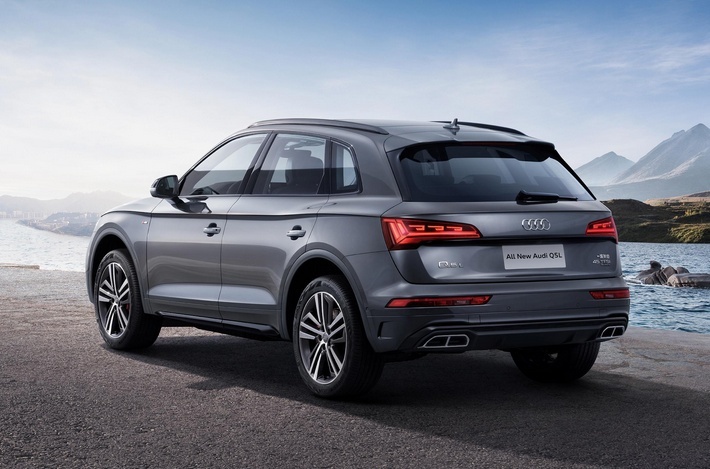 优惠近20万，奥迪Q5L 6折甩卖，10月新Q5即将到店，买老还是买新