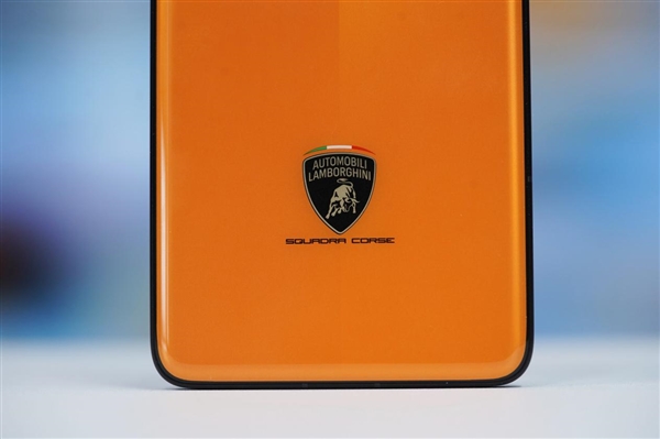 兰博基尼定制!Redmi K70至尊冠军版图赏插图13 兰博基尼定制!Redmi K70至尊冠军版图赏