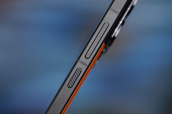 兰博基尼定制!Redmi K70至尊冠军版图赏插图17 兰博基尼定制!Redmi K70至尊冠军版图赏