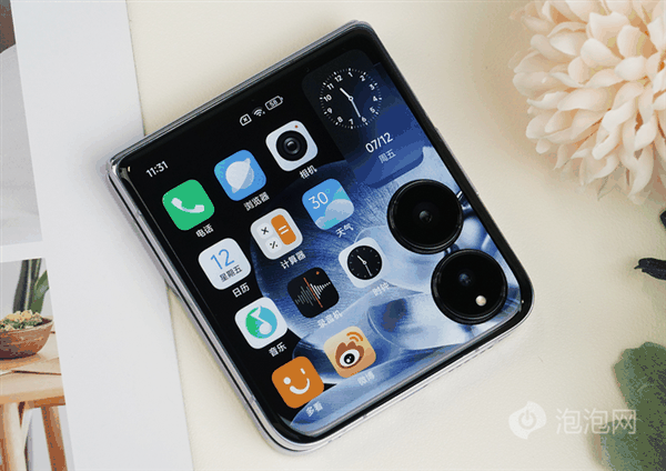 小米MIX Flip上手:史上最全能的小折叠插图7 小米MIX Flip上手:史上最全能的小折叠