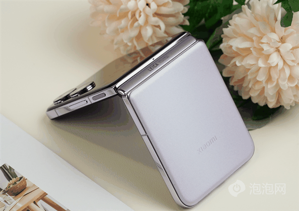 小米MIX Flip上手:史上最全能的小折叠插图2 小米MIX Flip上手:史上最全能的小折叠