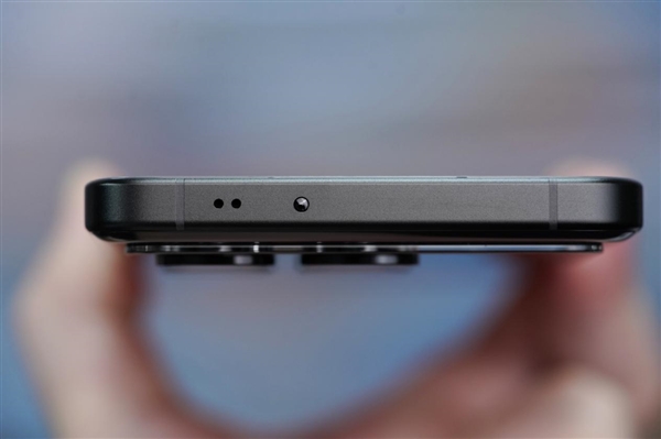 兰博基尼定制!Redmi K70至尊冠军版图赏插图14 兰博基尼定制!Redmi K70至尊冠军版图赏