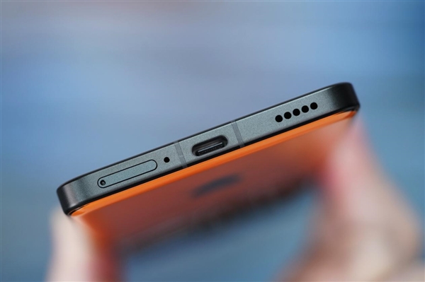 兰博基尼定制!Redmi K70至尊冠军版图赏插图16 兰博基尼定制!Redmi K70至尊冠军版图赏