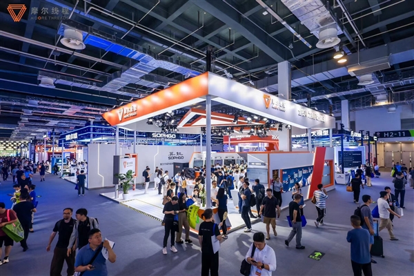 国产GPU正式进入万卡万P时代!摩尔线程智算集群扩展至万卡插图12 国产GPU正式进入万卡万P时代!摩尔线程智算集群扩展至万卡