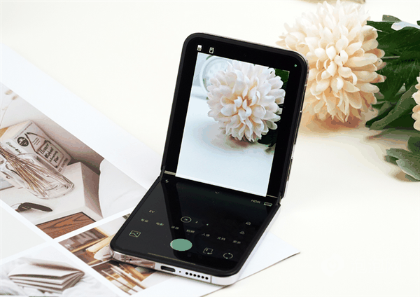 小米MIX Flip上手:史上最全能的小折叠插图44 小米MIX Flip上手:史上最全能的小折叠