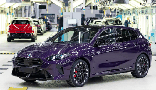 最便宜的进口宝马来了！第四代1系正式投产：搭载轻混动力