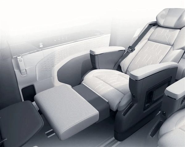 尺寸增加、新增七座!新款极氪009官图发布:现款50万起插图3 尺寸增加、新增七座!新款极氪009官图发布:现款50万起