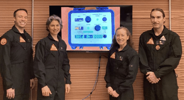 NASA完成首次模拟火星生存实验：4名志愿者结束378天“与世隔绝”