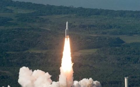 不再看SpaceX脸色！欧空局阿丽亚娜6号火箭即将首飞