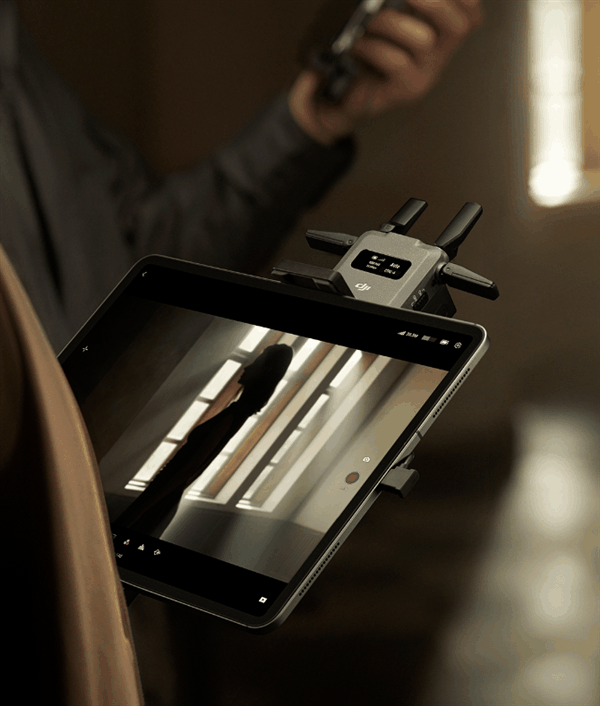 2999元!大疆发布DJI SDR图传:传输距离达3公里插图2 2999元!大疆发布DJI SDR图传:传输距离达3公里