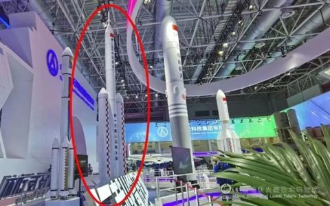 我国长征十号火箭计划2027年首飞 目标2030年前实现载人登月