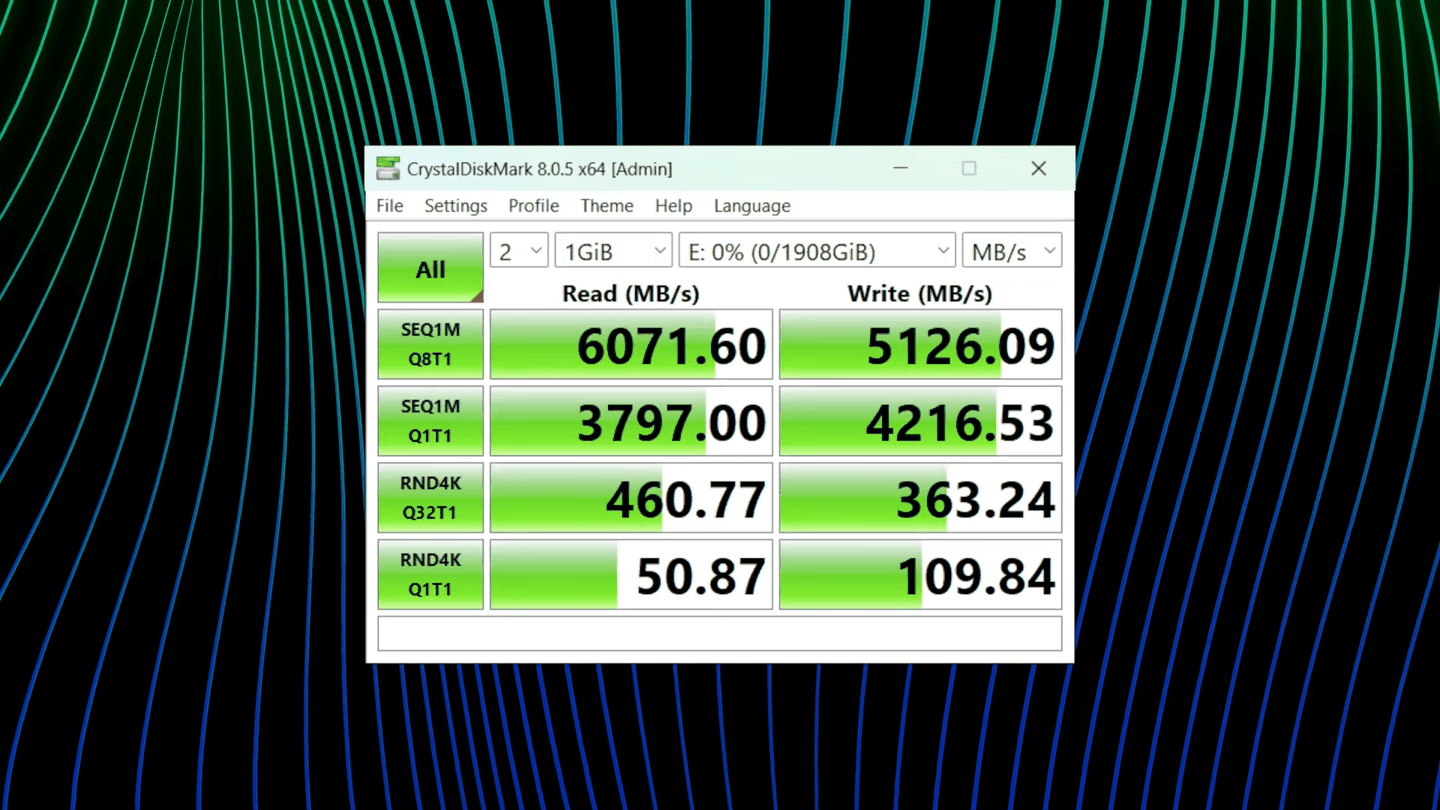 Sabrent 预告全球首款雷电 5 移动固态硬盘，样品顺序读超 6GB/s