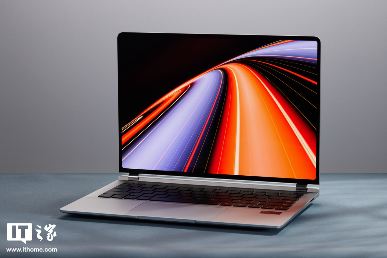 楔形全金属机身，星光灯加持，华为 MateBook GT 14 开箱