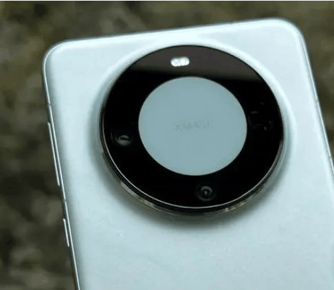 华为Mate70Pro充电接口是哪款？华为Mate70Pro性能续航详解讲解