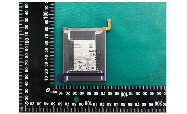 三星 Galaxy S25 Ultra 手机电池曝光:额定 4885mAh、45W 充电插图1 三星 Galaxy S25 Ultra 手机电池曝光:额定 4885mAh、45W 充电