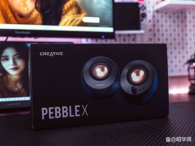 迷你音箱也能嗨翻天! 创新PEBBLE X桌面迷你音箱测评插图1 迷你音箱也能嗨翻天! 创新PEBBLE X桌面迷你音箱测评插图1