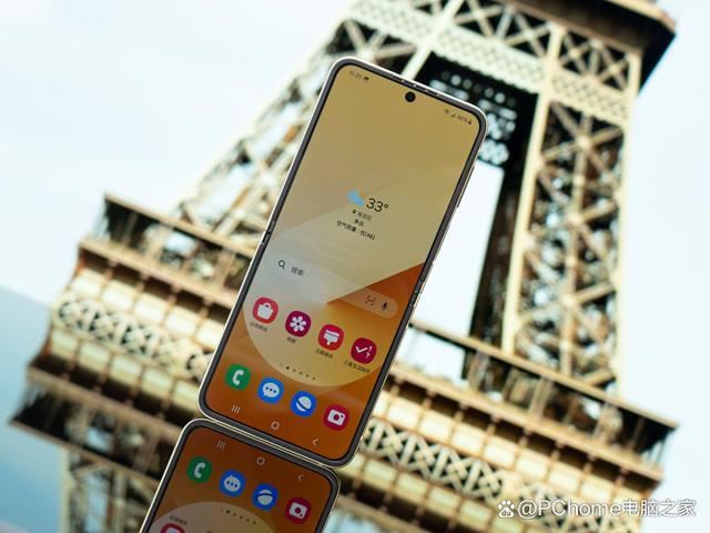 三星第六代折叠屏手机 三星Galaxy Z Flip6评测插图6 三星第六代折叠屏手机 三星Galaxy Z Flip6评测插图6