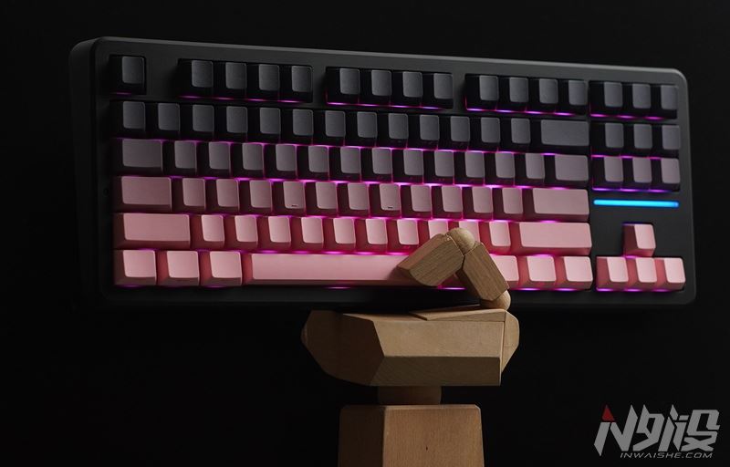 人体工学+三模操控! 前行者一方X87三模机械键盘拆解评测插图1 人体工学+三模操控! 前行者一方X87三模机械键盘拆解评测插图1