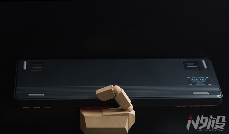 人体工学+三模操控! 前行者一方X87三模机械键盘拆解评测插图7 人体工学+三模操控! 前行者一方X87三模机械键盘拆解评测插图7