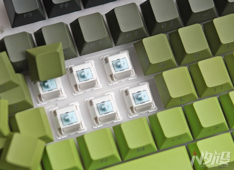 人体工学+三模操控! 前行者一方X87三模机械键盘拆解评测插图11 人体工学+三模操控! 前行者一方X87三模机械键盘拆解评测插图11