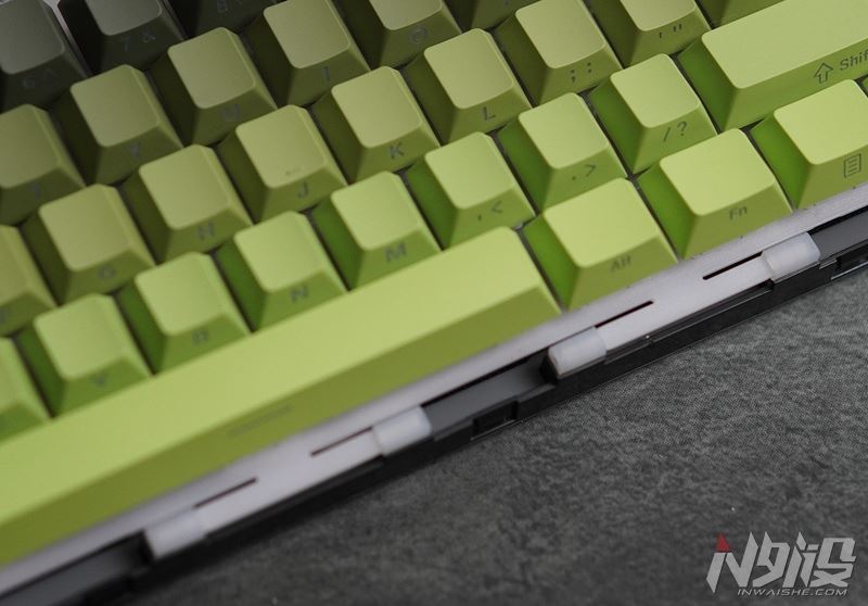 人体工学+三模操控! 前行者一方X87三模机械键盘拆解评测插图14 人体工学+三模操控! 前行者一方X87三模机械键盘拆解评测插图14