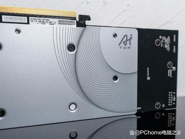 技嘉RTX 4070 Ti SUPER AI TOP涡轮风扇显卡全面测评插图18 技嘉RTX 4070 Ti SUPER AI TOP涡轮风扇显卡全面测评插图18