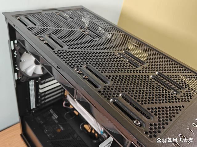 轻松压制14700K到80+度! 超频三DA360PRO水冷水冷散热器测评插图12 轻松压制14700K到80+度! 超频三DA360PRO水冷水冷散热器测评插图12