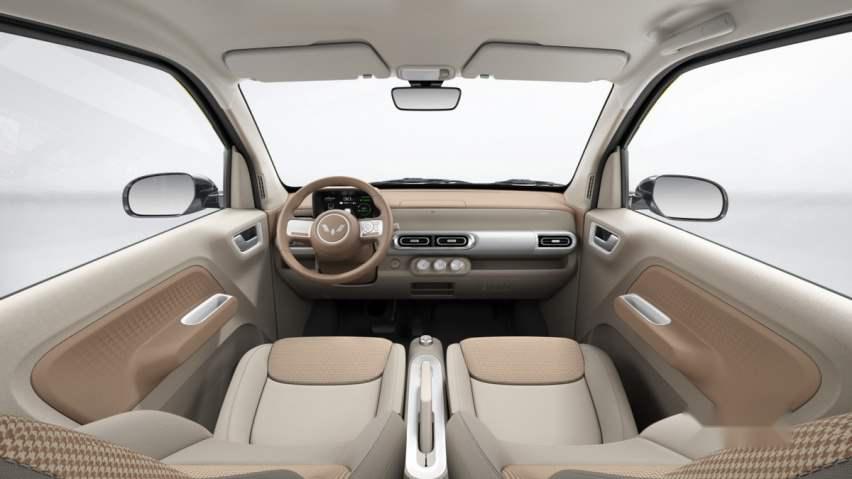 第三代宏光MINIEV215KM青春版4.08万元正式上市